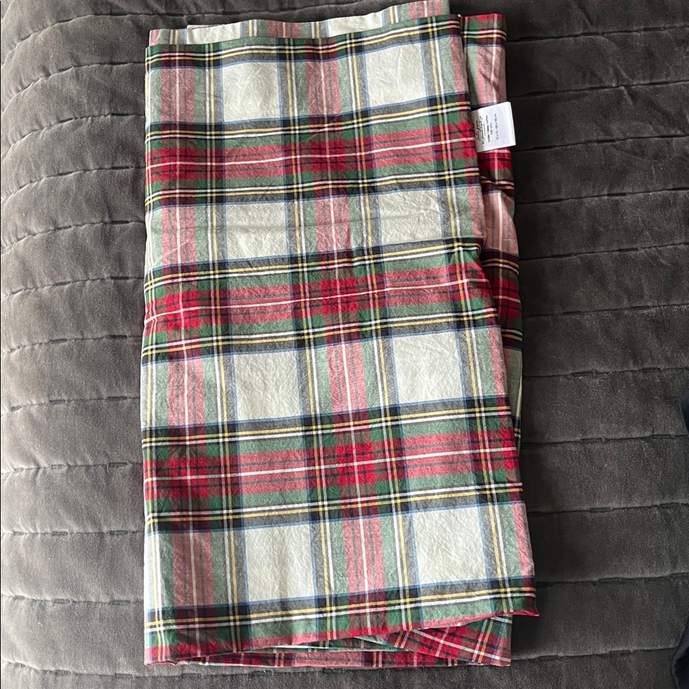 Pottery Barn Stewart Plaid Shower Curtain Multicolor Fabric Christmas  theme - Picture 3 of 4